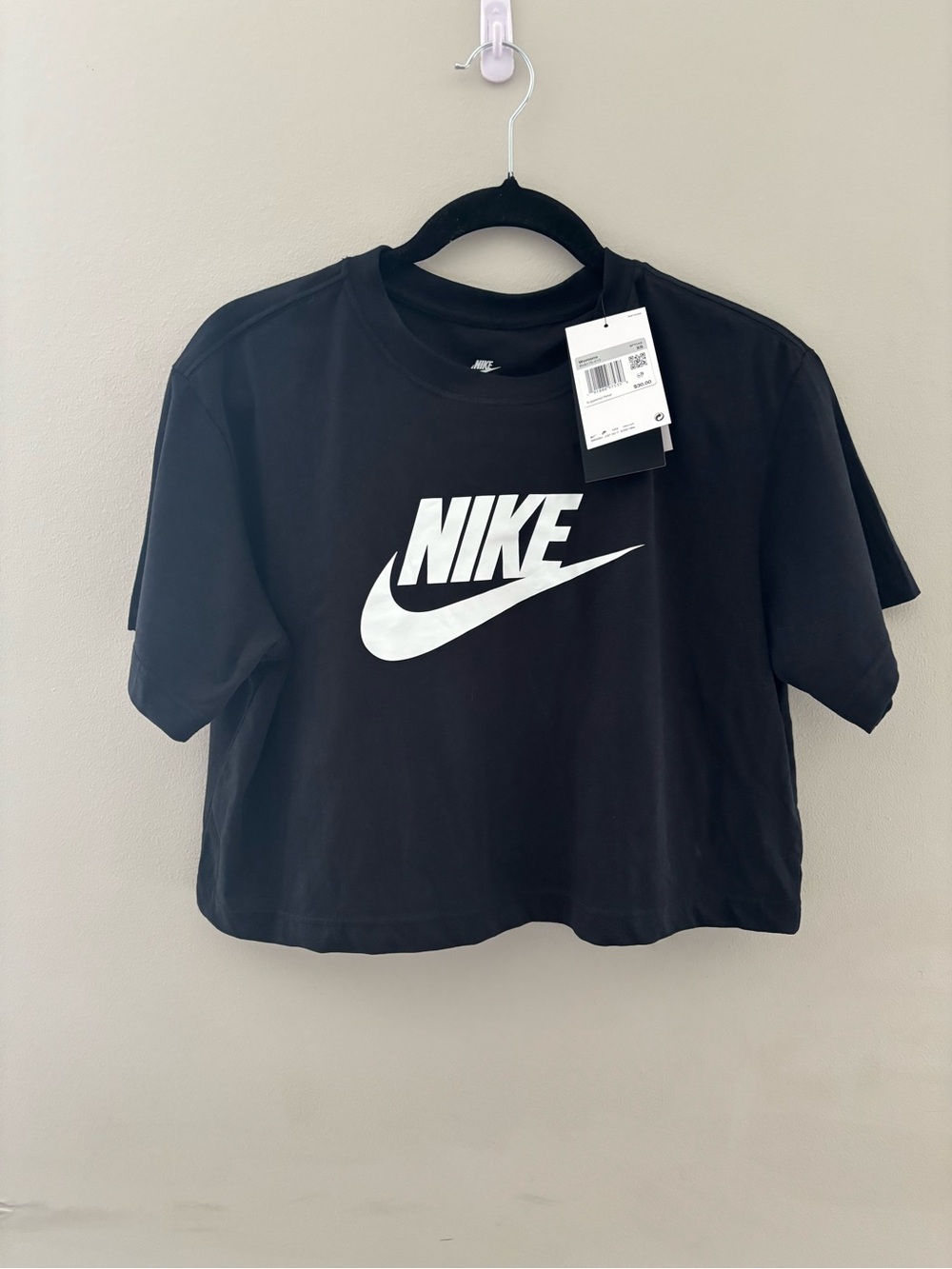 Nike Black Women’s Crop Tee with White Logo Size XS